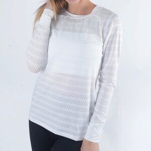 ZYIA Chill Long Sleeve Top in White Size XL